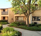 photo of the grounds at Montecito Oaks
